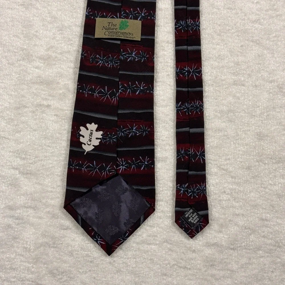 The Nature Conservancy‎ Cactus Silk Tie Mens Burgundy Gray Patterned Necktie